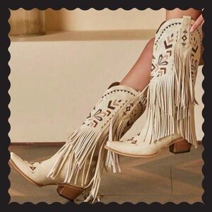 👢 {Cowboy Boots}